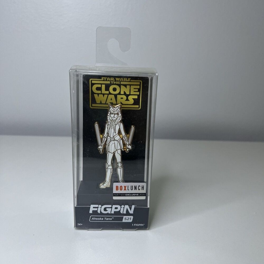 FiGPiN Ahsoka Tano #521 Gold/White BoxLunch EXCLUSIVE - 1st Ed Lot A - UNCLAIMED